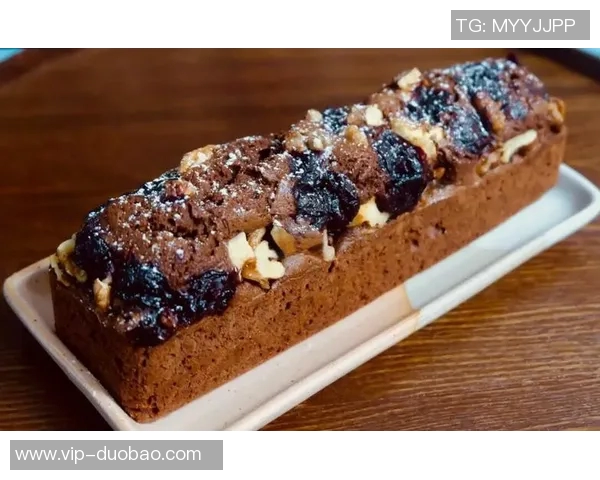 女友甜蜜发合照庆祝布朗尼21岁生日布朗尼感动转发感谢宝贝 女友甜蜜发合照庆祝布朗尼21岁生日布朗尼感动转发感谢宝贝