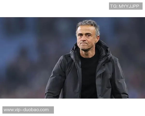 恩里克回应法甲水平质疑称维蒂尼亚为世界顶级中场之一