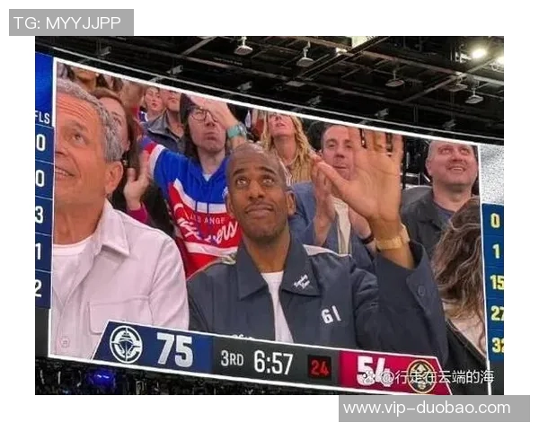 快船备战广州训练照曝光保罗小卡哈登科林斯齐聚场上展现默契