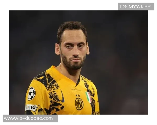 加拉塔萨雷内部人士澄清与恰尔汗奥卢无任何接触记录