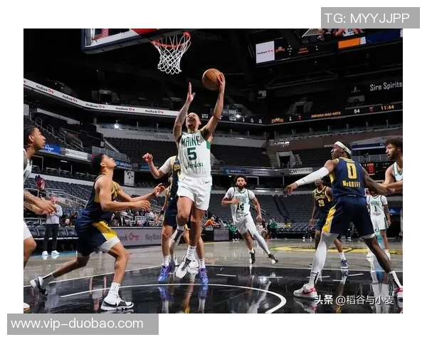 黄蜂队七位球员身高缩水引发关注其他球队却在不断增高 黄蜂队七位球员身高缩水引发关注其他球队却在不断增高