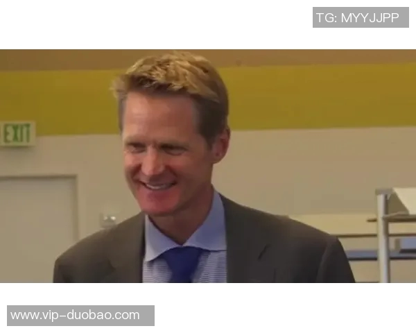 库里怒斥库明加经纪人引发内部风波球队氛围紧张 库里怒斥库明加经纪人引发内部风波球队氛围紧张