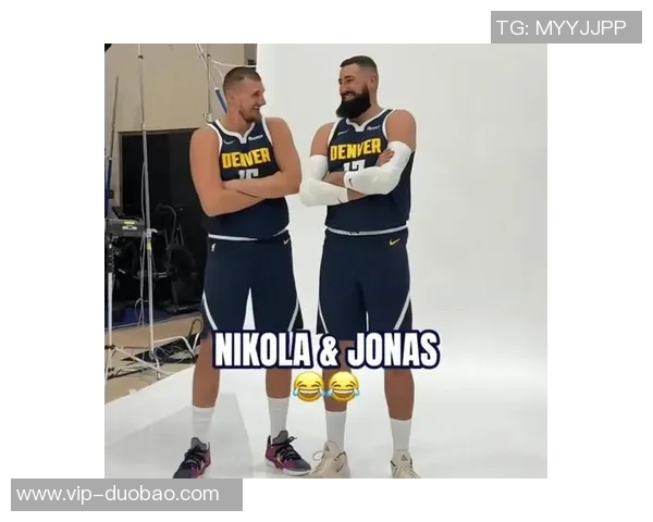 约基奇大哥因湖掘大战后事件承认指控获缓刑一年引发拳击球迷热议 约基奇大哥因湖掘大战后事件承认指控获缓刑一年引发拳击球迷热议