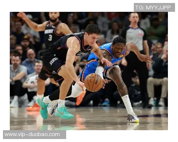 布克谈雷霆防守风格：侵略性强却不在投篮时犯规